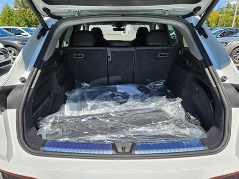 New 2025 Audi Q5 Premium Plus image 22