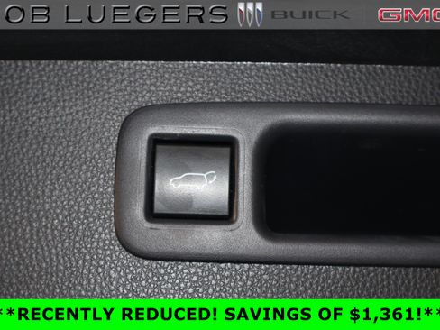 Used 2021 Toyota Highlander XSE AWD/4WD image 22