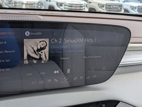 New 2026 Buick Enclave Avenir FWD image 20