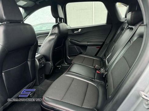 Used 2024 Ford Escape ST-Line image 12