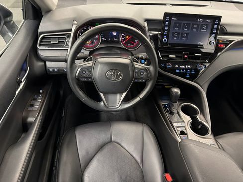 Used 2024 Toyota Camry XSE image 17