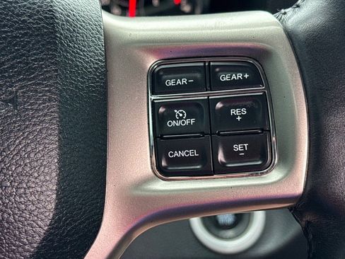 Used 2018 RAM 1500 Laramie w/ Convenience Group image 13