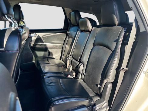Used 2018 Dodge Journey GT w/ Driver Convenience Group image 26