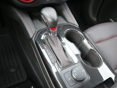 Used 2023 Chevrolet Blazer RS w/ Enhanced Convenience Package FWD image 27