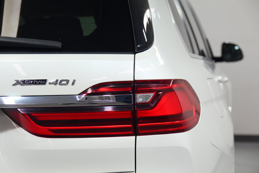 Used 2019 BMW X7 xDrive40i w/ Premium Package AWD/4WD image 15