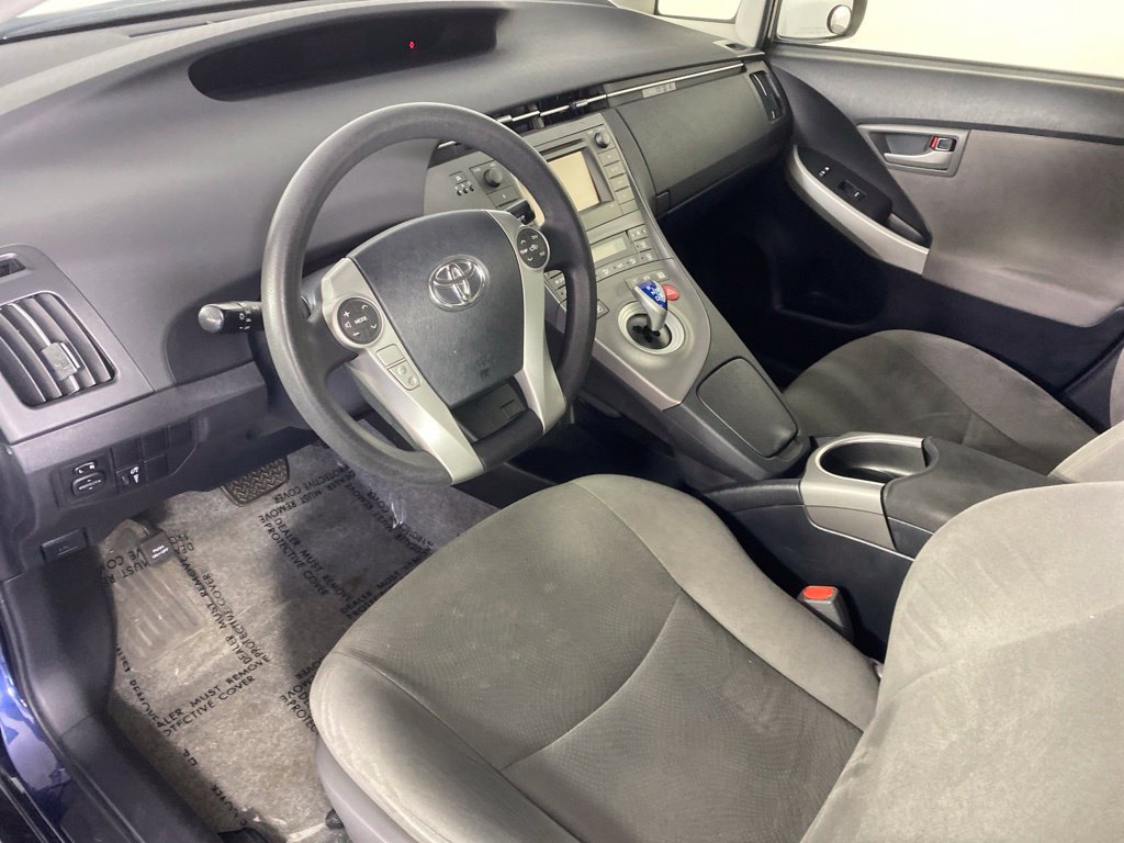 Used 2015 Toyota Prius Two FWD image 11