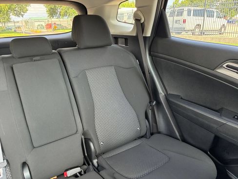 Used 2026 Kia Sportage LX FWD image 32