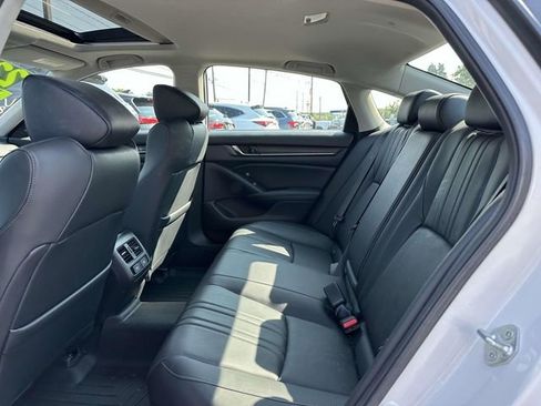 Used 2022 Honda Accord EX-L image 6