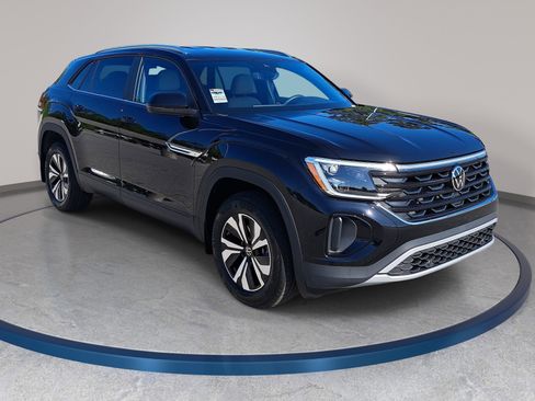 New 2026 Volkswagen Atlas Cross Sport SE FWD image 3