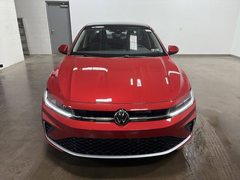 New 2026 Volkswagen Jetta SE image 7
