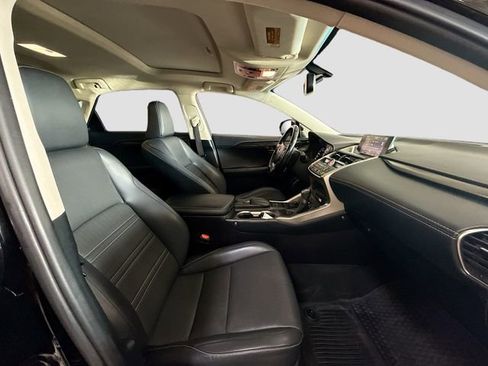 Used 2017 Lexus NX 200t 200t image 28