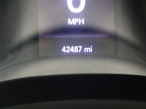 Used 2022 RAM 3500 Tradesman image 23