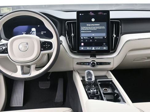 New 2026 Volvo XC60 T8 Ultra w/ Protection Package Premier AWD/4WD image 12