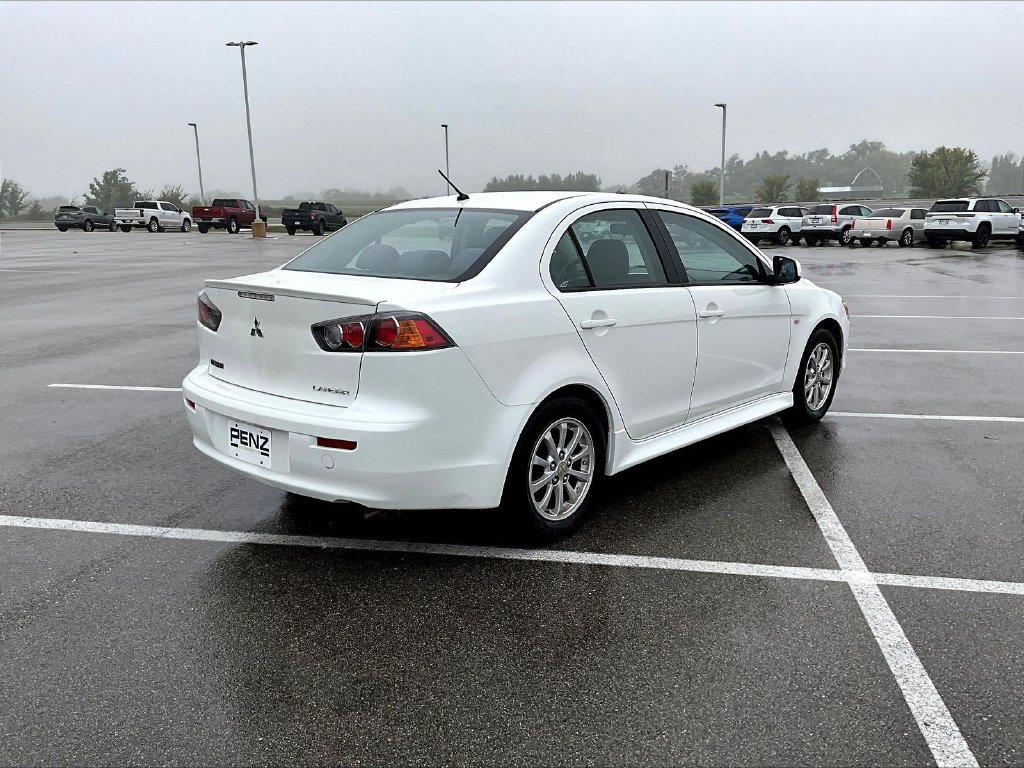 Used 2014 Mitsubishi Lancer ES FWD image 5