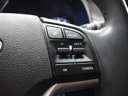 Used 2020 Hyundai Tucson Limited w/ Cargo Package image 23