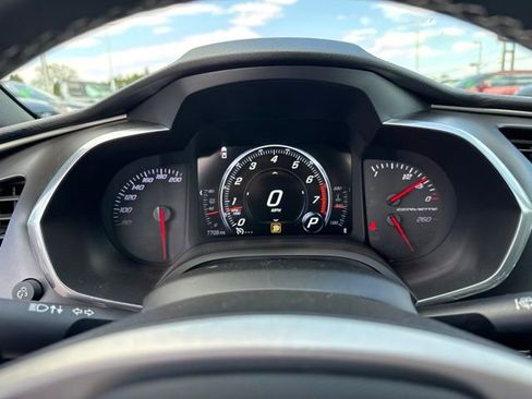 Used 2017 Chevrolet Corvette Stingray Coupe w/ 1LT RWD image 16