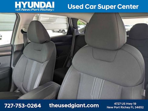 Certified 2022 Hyundai Tucson XRT FWD image 7