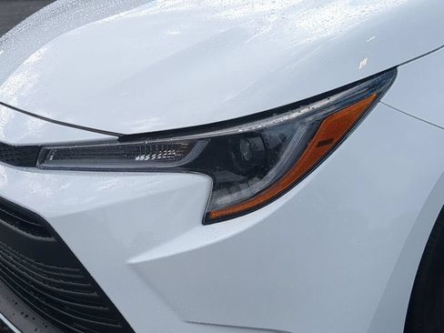Used 2026 Toyota Corolla LE FWD image 7