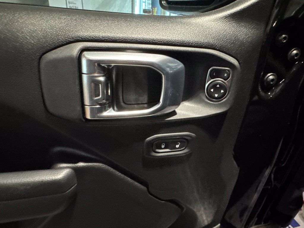 New 2026 Jeep Wrangler Unlimited Sport AWD/4WD image 8
