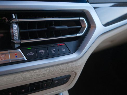 Used 2019 BMW 330i Sedan w/ Driving Assistance Package image 26