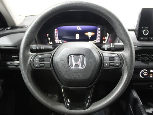 Used 2023 Honda Accord LX image 9