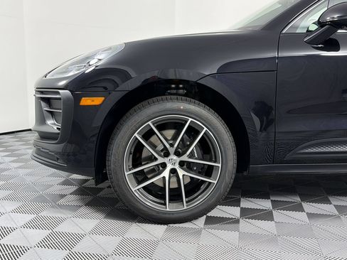 New 2026 Porsche Macan AWD/4WD image 13