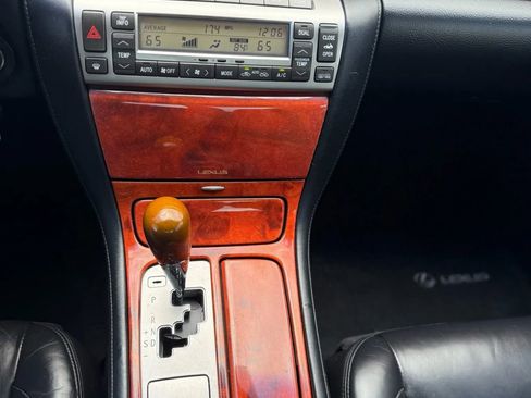 Used 2006 Lexus SC 430 Convertible image 33