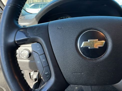 Used 2009 Chevrolet Avalanche LS image 22