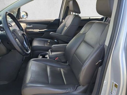 Used 2014 Honda Odyssey Touring image 14