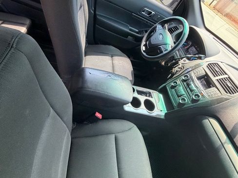 Used 2016 Ford Explorer 4WD Police Interceptor image 8