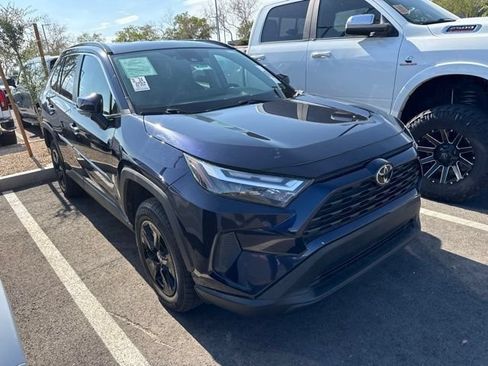 Used 2024 Toyota RAV4 XLE AWD/4WD image 2