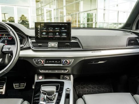 Used 2021 Audi SQ5 Premium Plus w/ Premium Plus Package AWD/4WD image 18