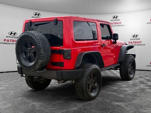 Used 2016 Jeep Wrangler Sport image 3
