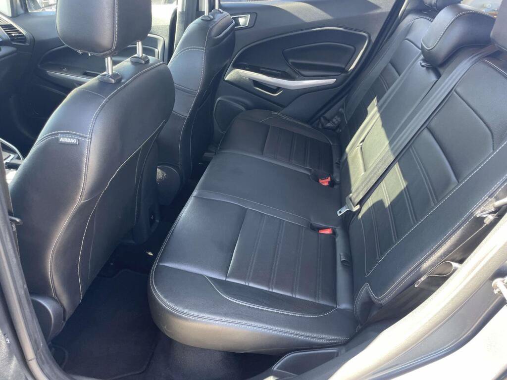 Used 2020 Ford EcoSport Titanium AWD/4WD image 16
