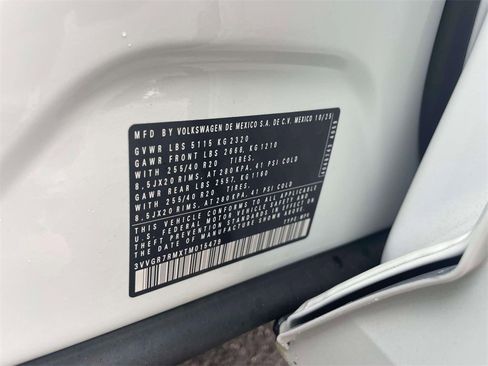 New 2026 Volkswagen Tiguan SE R-Line image 19