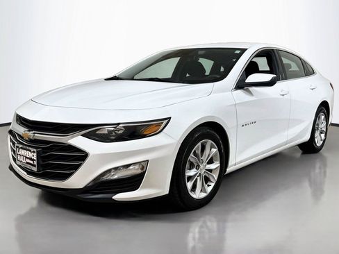 Certified 2025 Chevrolet Malibu LT FWD image 1