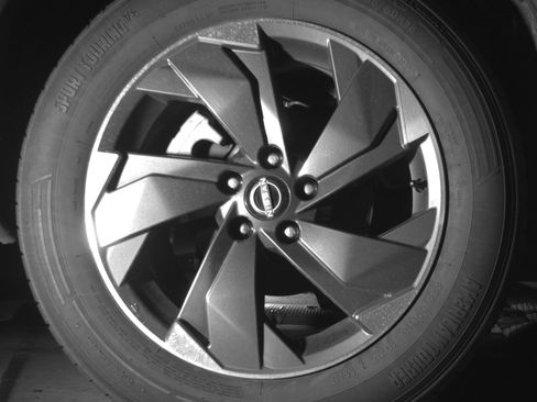 Used 2025 Nissan Rogue SV FWD image 15