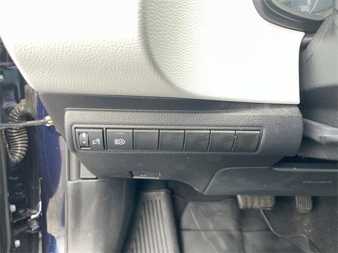 Used 2024 Toyota Corolla SE image 28