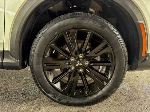 Used 2023 Mitsubishi Eclipse Cross LE AWD/4WD image 13
