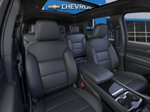 New 2026 Chevrolet Traverse LT FWD image 16