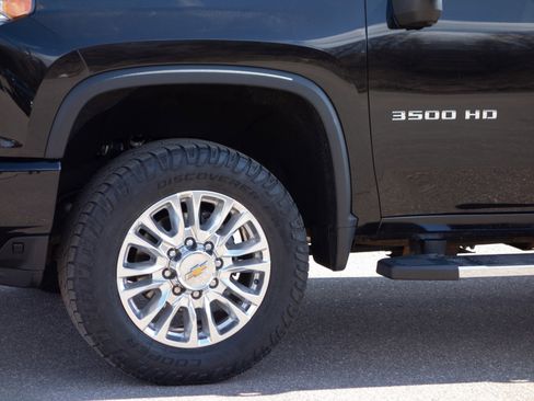 Used 2023 Chevrolet Silverado 3500 High Country w/ Z71 Off-Road Package image 30