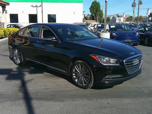Used 2015 Hyundai Genesis 5.0 image 8