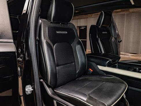 Used 2019 RAM 1500 Laramie image 28
