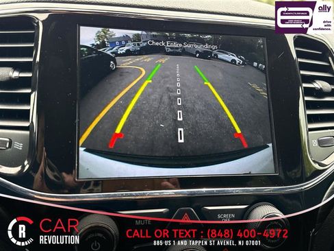 Used 2021 Jeep Grand Cherokee Laredo X AWD/4WD image 13