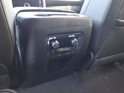 New 2026 GMC Yukon Denali w/ Denali Reserve Package image 7