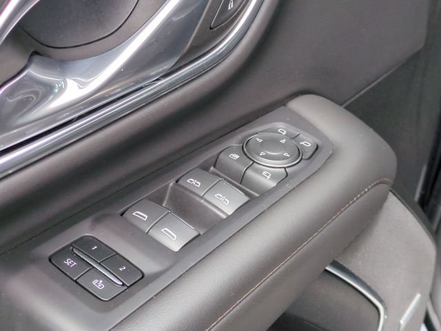 Used 2024 Chevrolet Suburban High Country w/ Advanced Technology Package AWD/4WD image 13