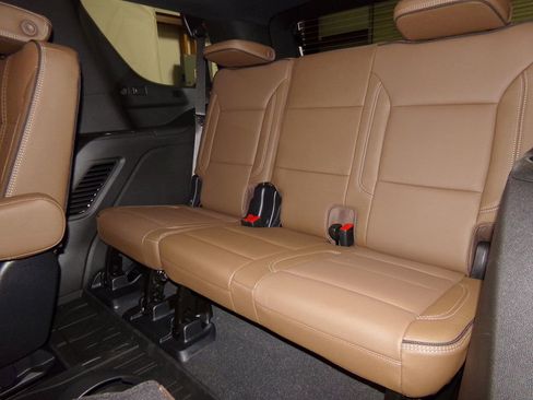 New 2026 Chevrolet Tahoe High Country image 15