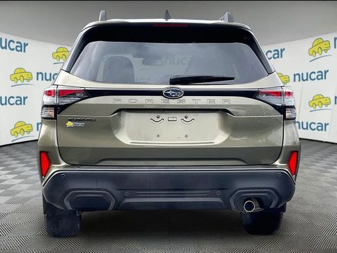 Used 2025 Subaru Forester Limited AWD/4WD image 5