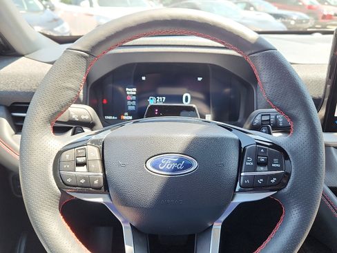 Used 2025 Ford Explorer ST w/ Sun And Sound Package AWD/4WD image 20