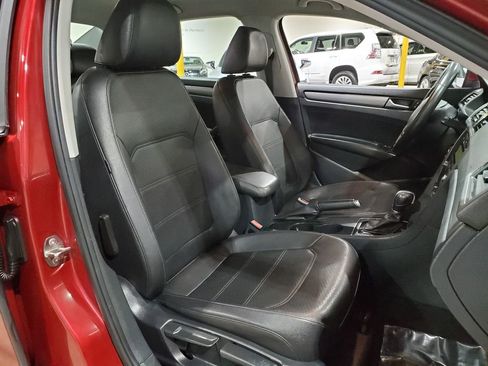 Used 2015 Volkswagen Passat 1.8T Wolfsburg Edition FWD image 13